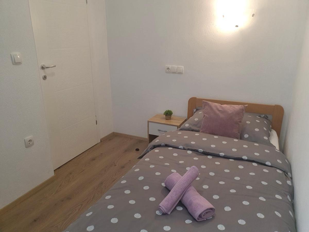 Apartment Rados ดูโกโพลิเย ภายนอก รูปภาพ