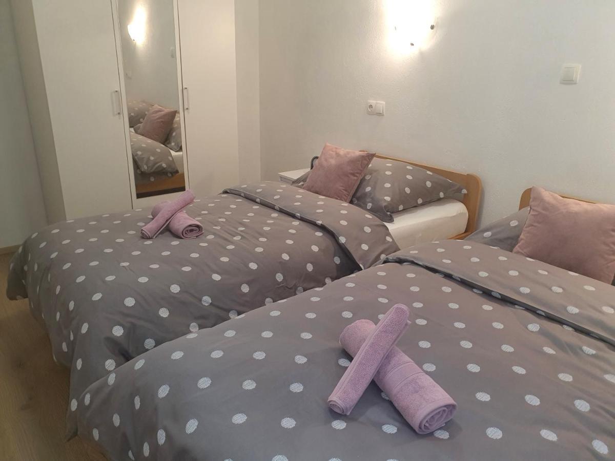 Apartment Rados ดูโกโพลิเย ภายนอก รูปภาพ