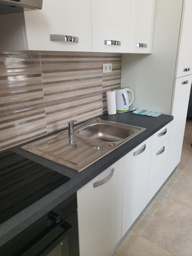 Apartment Rados ดูโกโพลิเย ภายนอก รูปภาพ