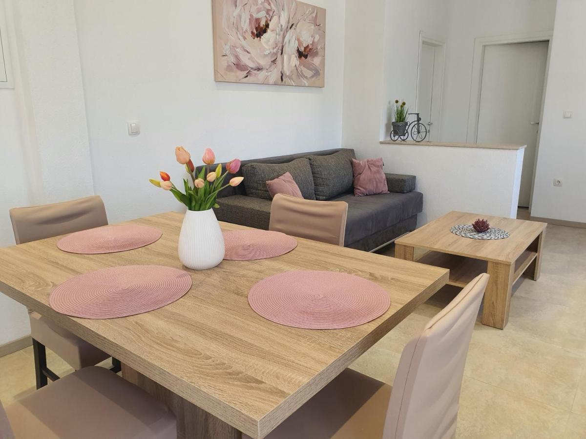Apartment Rados ดูโกโพลิเย ภายนอก รูปภาพ